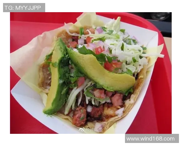 足球巨星度假日常揭秘畅享阳光海滩美食与休闲时光